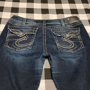 Silver Jeans Suki Surplus Size 33 x 32 Dark